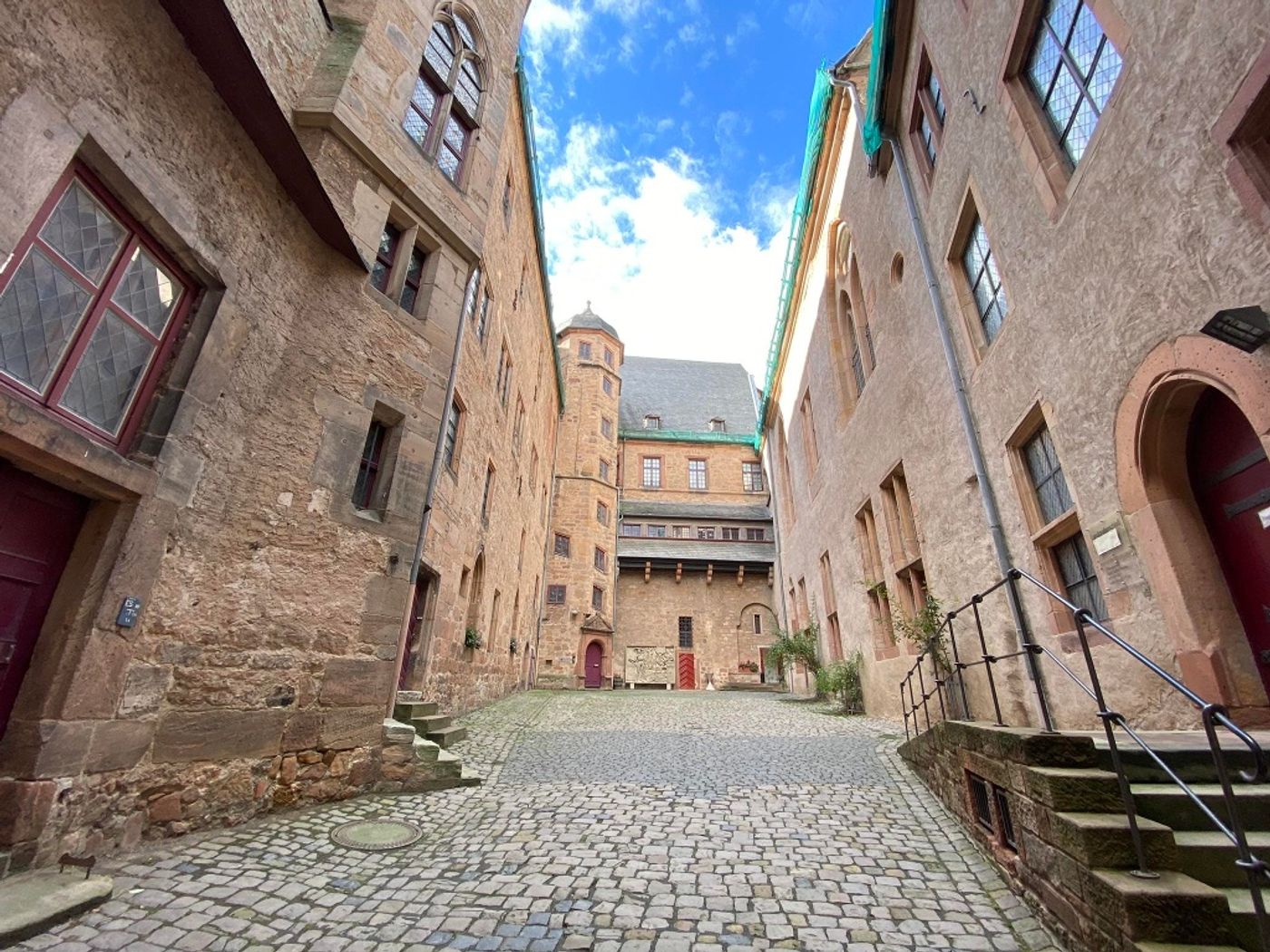 Majestätischer Blick über Marburg