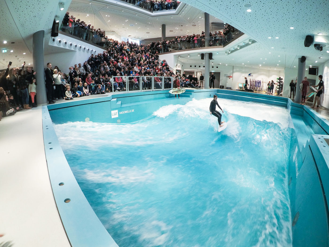 Surfen lernen im Herzen Osnabrücks