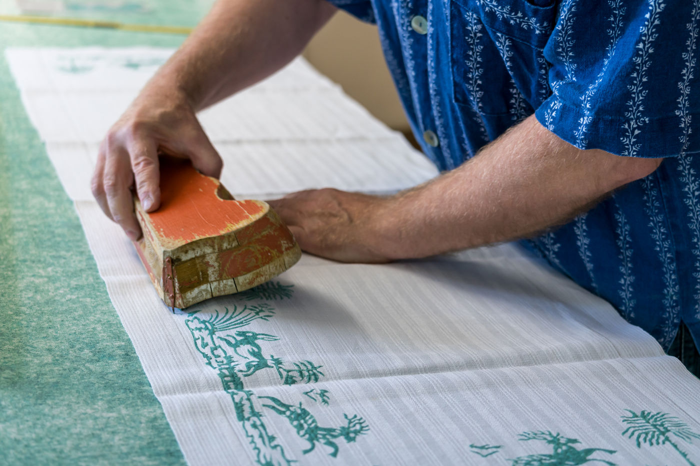 Traditionelles Handwerk trifft auf kreative Muster: Der Blaudruck