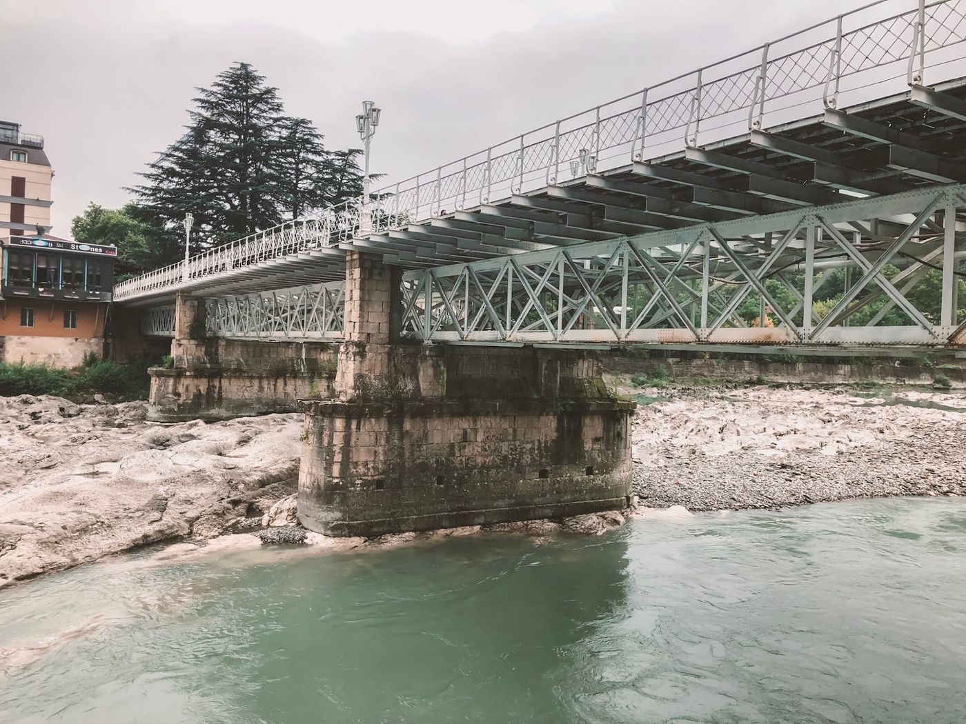 Einzigartige Aussichten am White Bridge