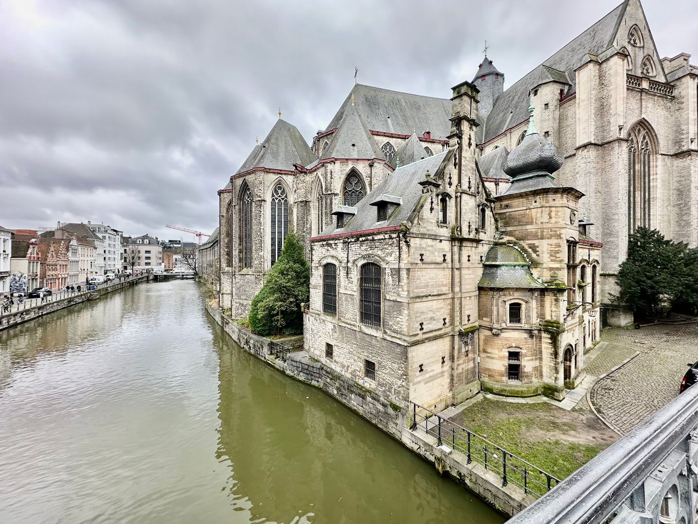 Perfekter Fotospot mit historischem Panorama