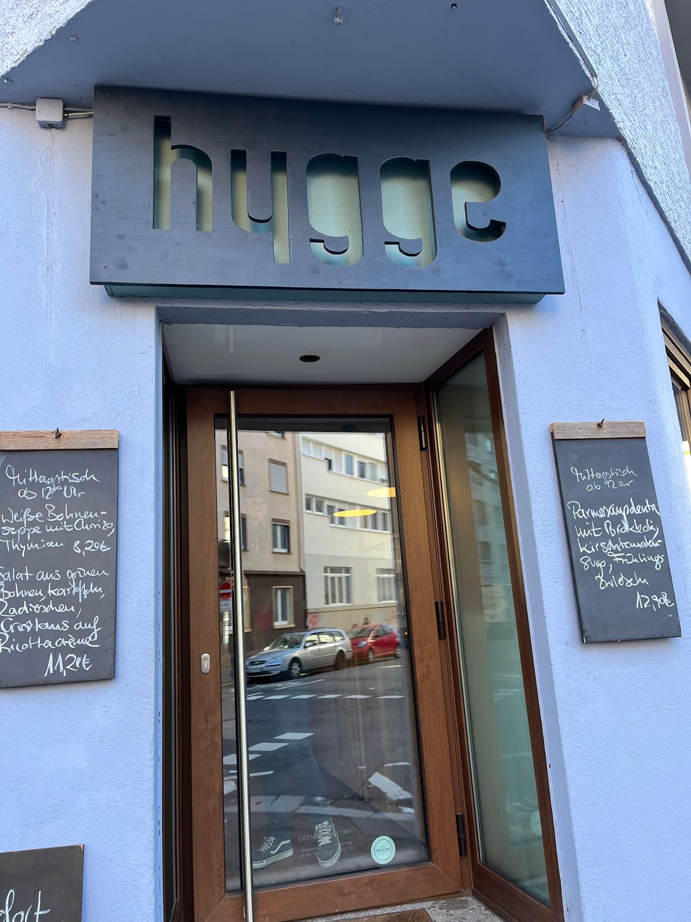Schwedische Gemütlichkeit im Café Hygge