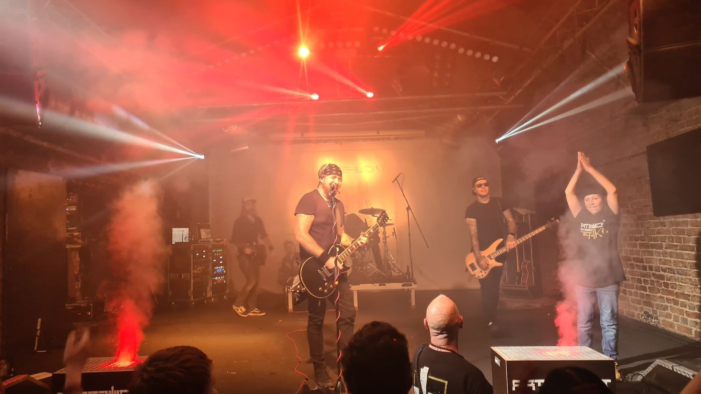 Rocke die Nacht durch im Matrix Rockpalast