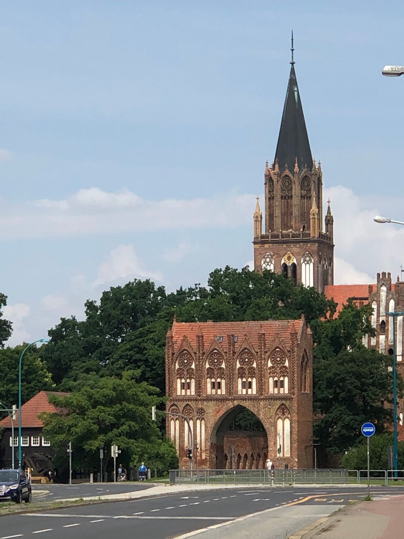 Historisches Tor mit faszinierender Architektur