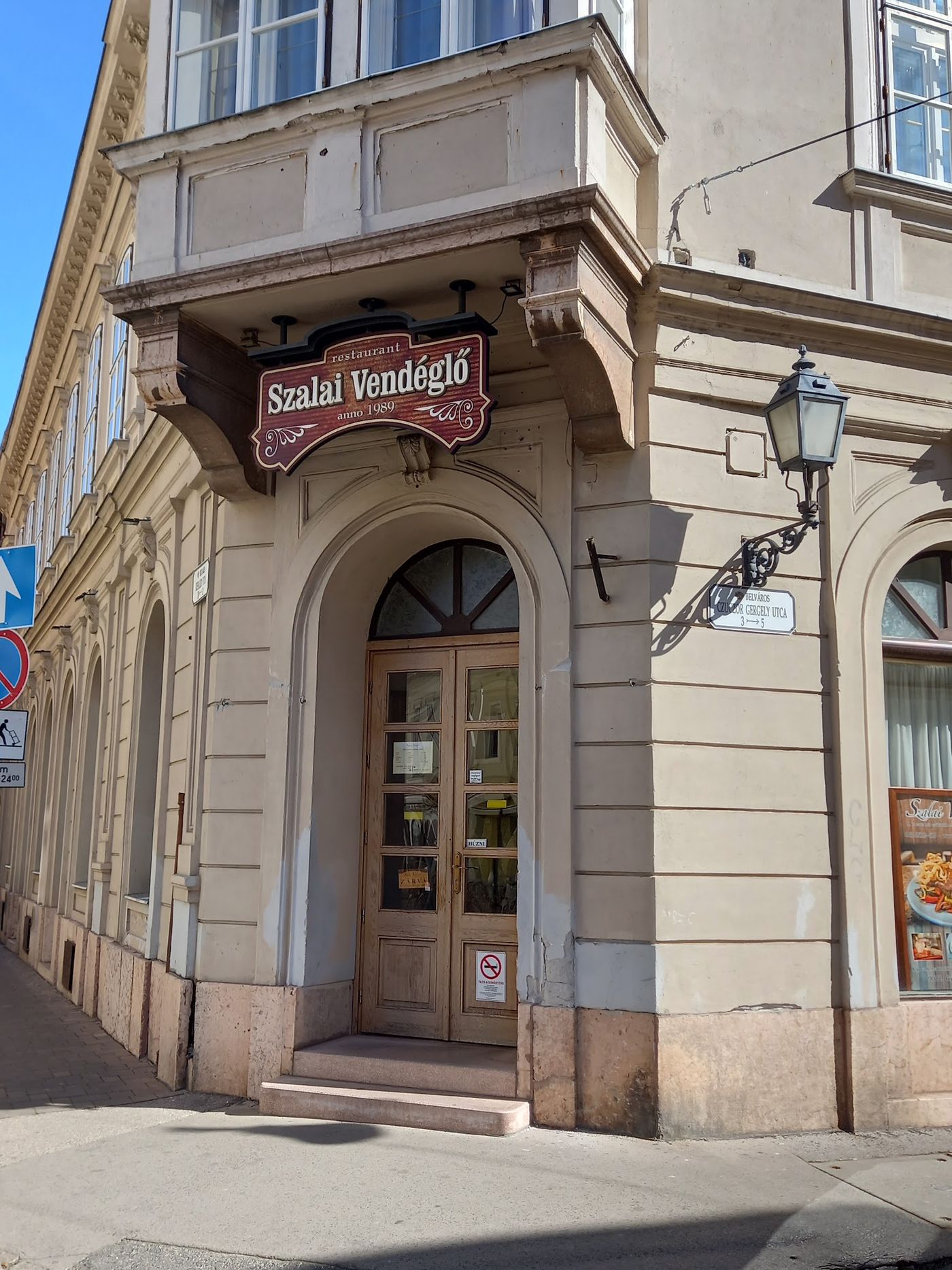 Koste traditionelle ungarische Küche in Győr