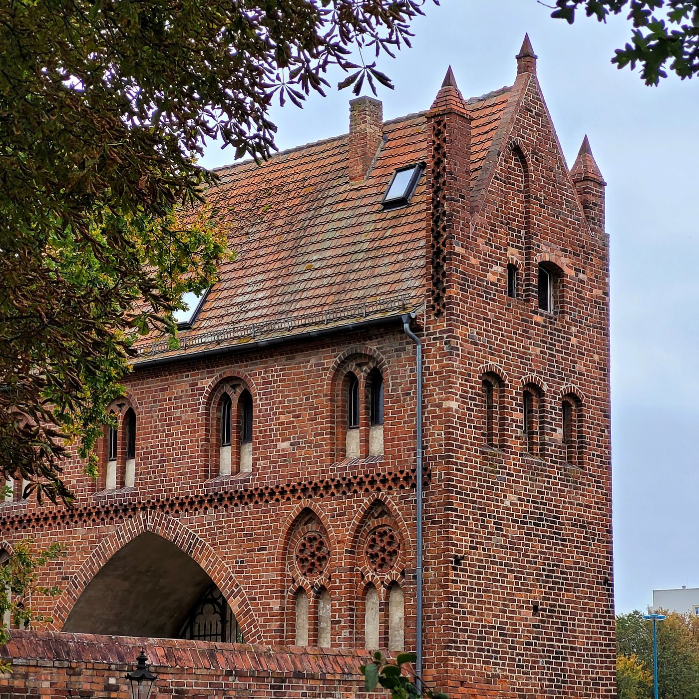 Historisches Tor mit faszinierender Architektur