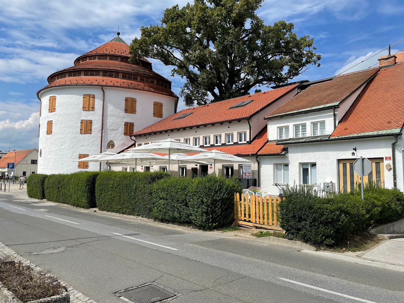 Gemütliche Unterkunft mit traditioneller Küche im Herzen der Gastlichkeit