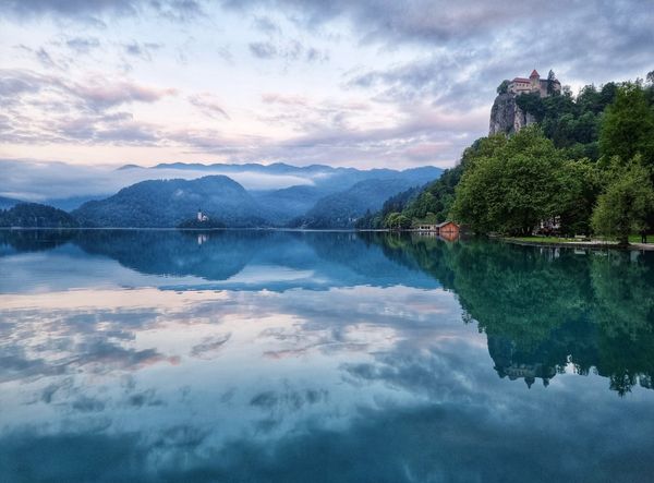 Panoramaweg um den See