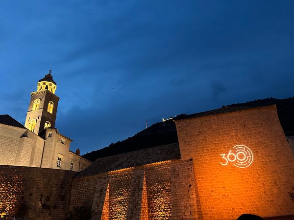 Atemberaubende Aussichten & Gourmetküche