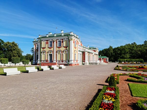 Barockes Schloss mit Kunstschätzen