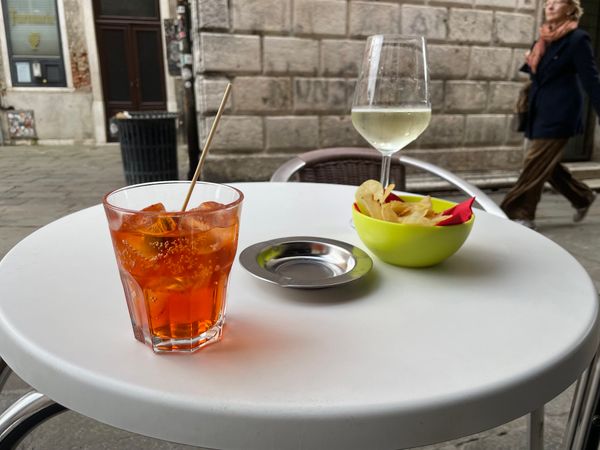 Günstige Spritz und coole Vibes