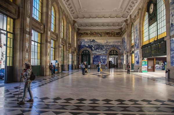 Historische Azulejos bewundern