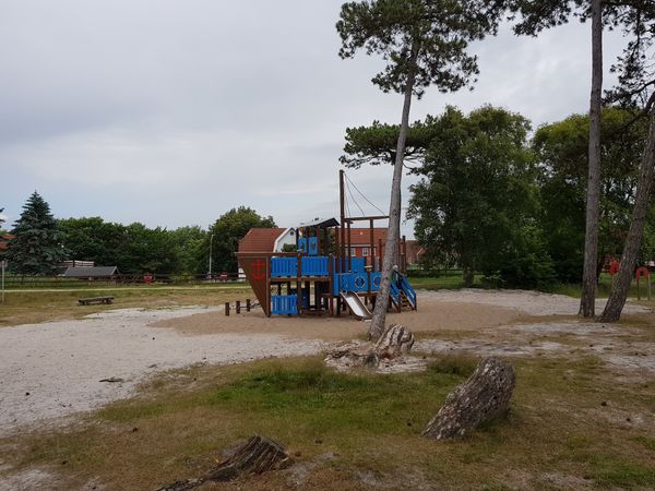 Abenteuer auf dem Waldspielplatz