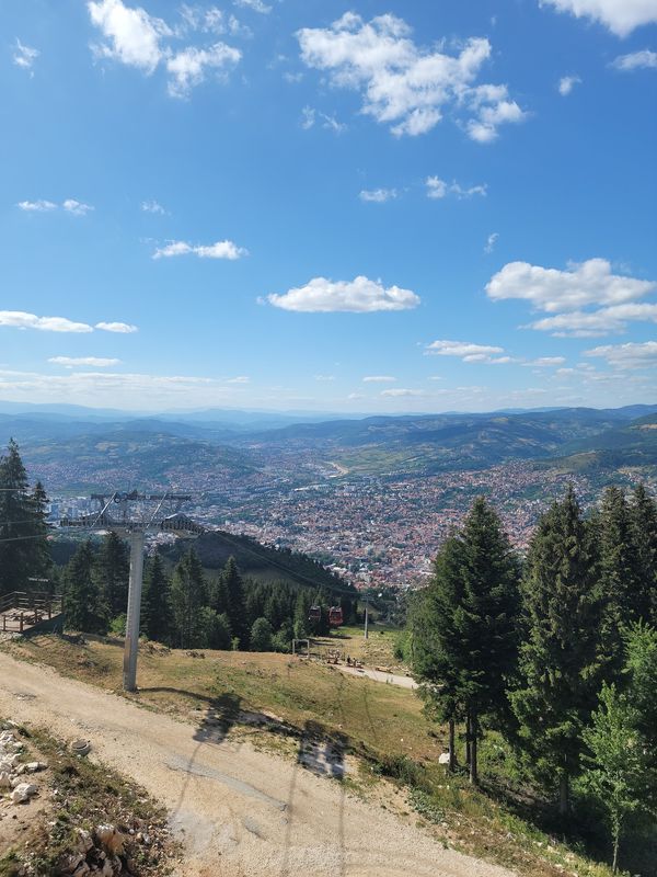 Atemberaubende Aussicht über Sarajevo