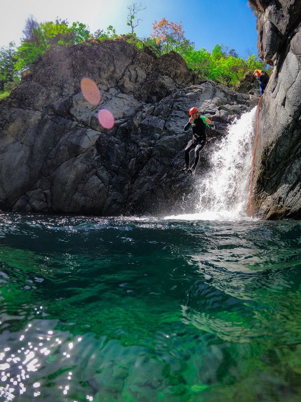 Adrenalin pur beim Canyoning-Abenteuer