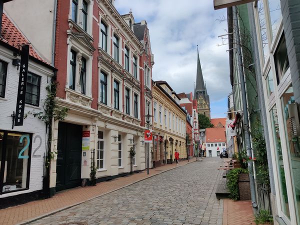 Erkunde Flensburgs historische Kirchen