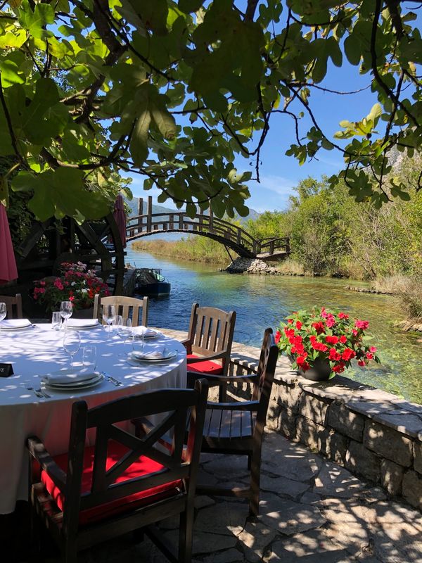 Dine in einer alten Wassermühle