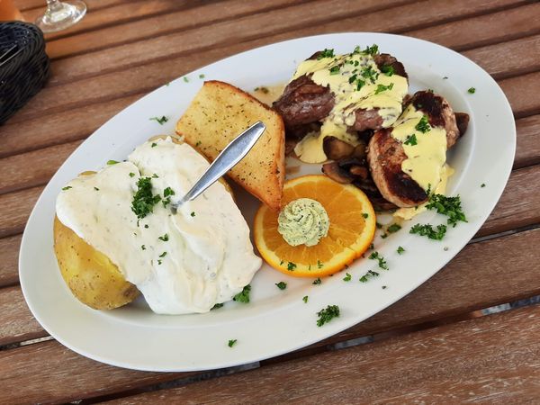 Steaks, Fisch und mehr in Burg