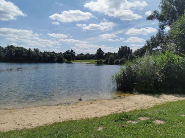 Entspannung und Aktivitäten am Wasser