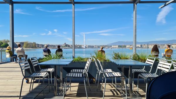 Essen mit Seeblick