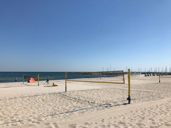 Action und Spaß beim Beach Volleyball