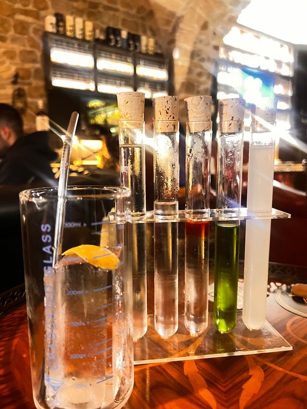 Vintage Mechanik trifft auf Cocktails