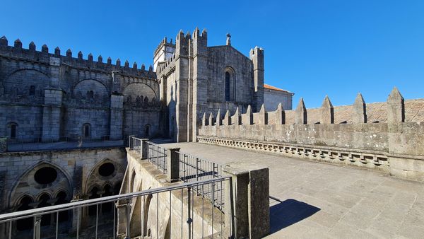 Gotische Pracht in Porto