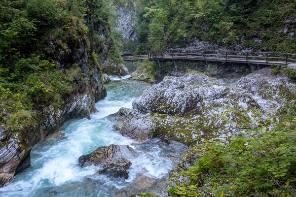 Durch eine spektakuläre Schlucht wandern