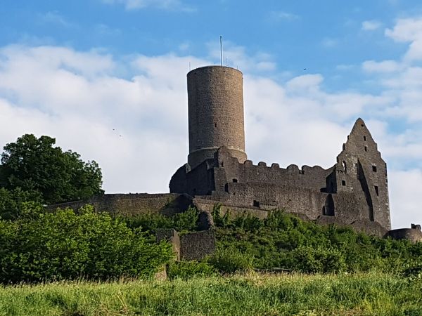 Mittelalterliche Burg mit atemberaubender Aussicht