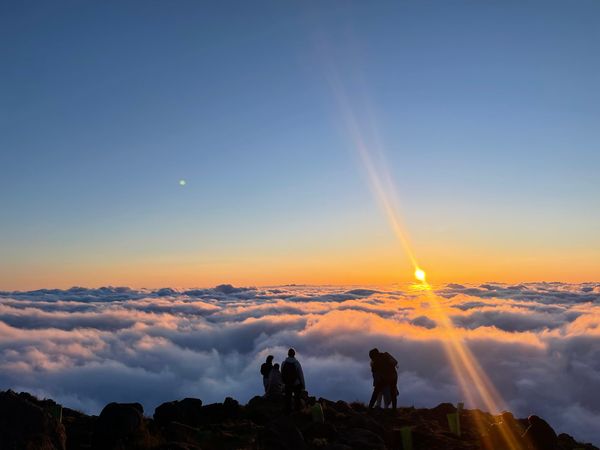 Erkundung der majestätischen Gipfel mit Panoramablicken