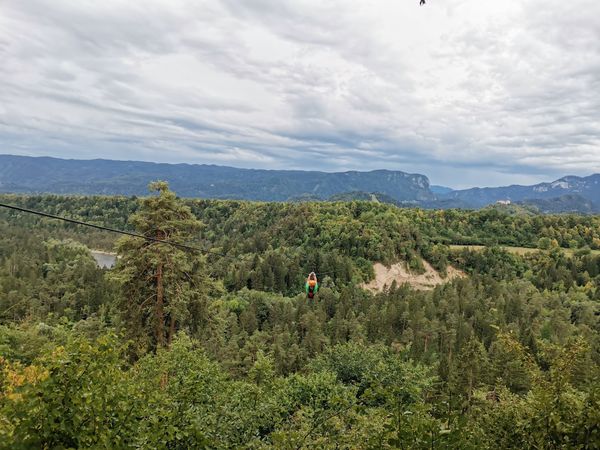 Adrenalin-Kick über Bleds Natur