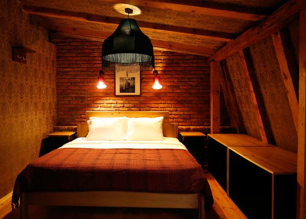 Geschichte hinter verlassenen Mauern