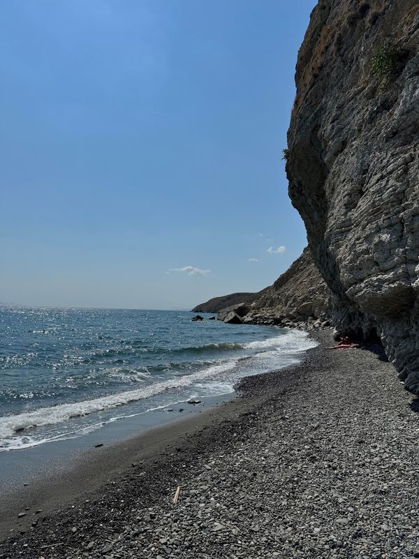 Natürliches Thermalbad am Meer