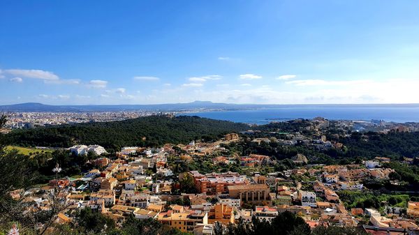 Bestaune den Sonnenuntergang über Palma