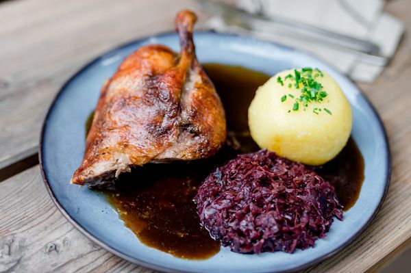 Traditionelle Brotzeit in gemütlichem Ambiente