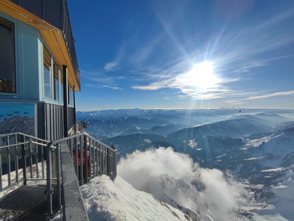 Atemberaubende Aussichten vom steirischen Gletscher