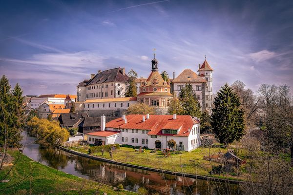 Historisches Juwel mit zauberhaftem Adventmarkt