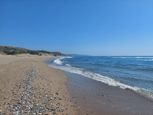 Ruhiger Strandtag mit der Familie