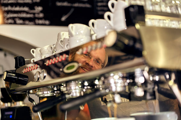 Besten Kaffee & Käsekuchen genießen