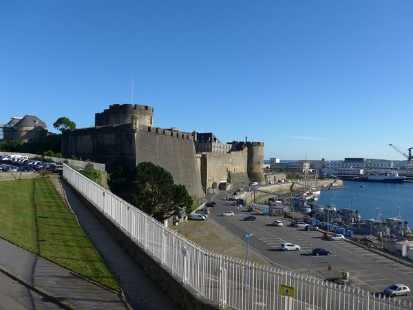 Erkunde die Wanderwege um Brest