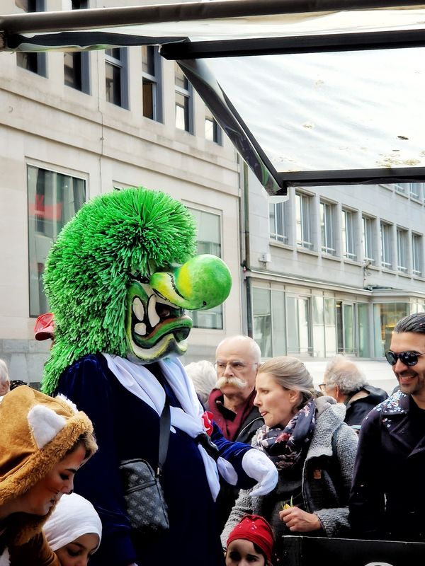 Farbenfrohes Spektakel in Basels Straßen