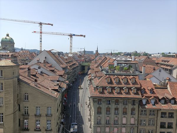 Historische Uhr bestaunen