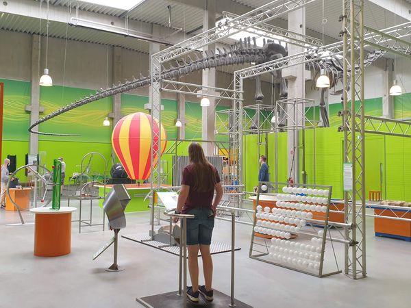 Von Dinos bis Technik: Wissen erleben
