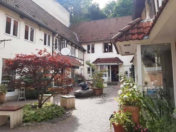 Frisch gerösteter Kaffee und leckere Torten