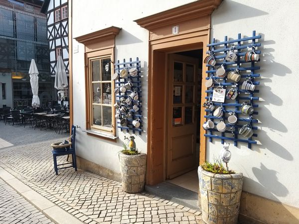 Gemütliches Frühstück in historischer Bäckerei