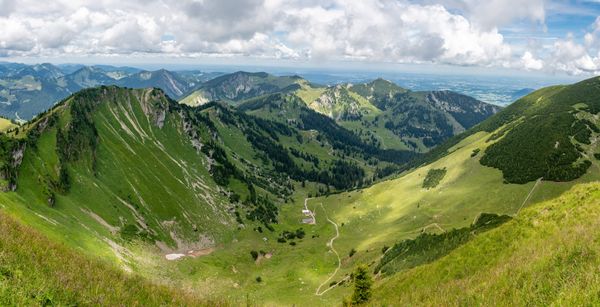 Unberührte Pfade und spektakuläre Aussichten