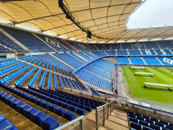 Erlebe Fußballgeschichte live!