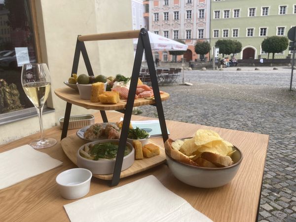 Exquisite Weine in eleganter Umgebung