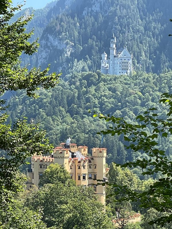 Geheimer Blick auf zwei berühmte Schlösser