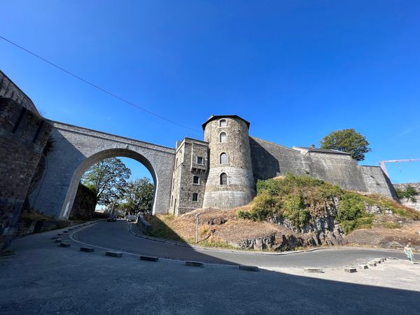 Historische Festung mit atemberaubender Aussicht